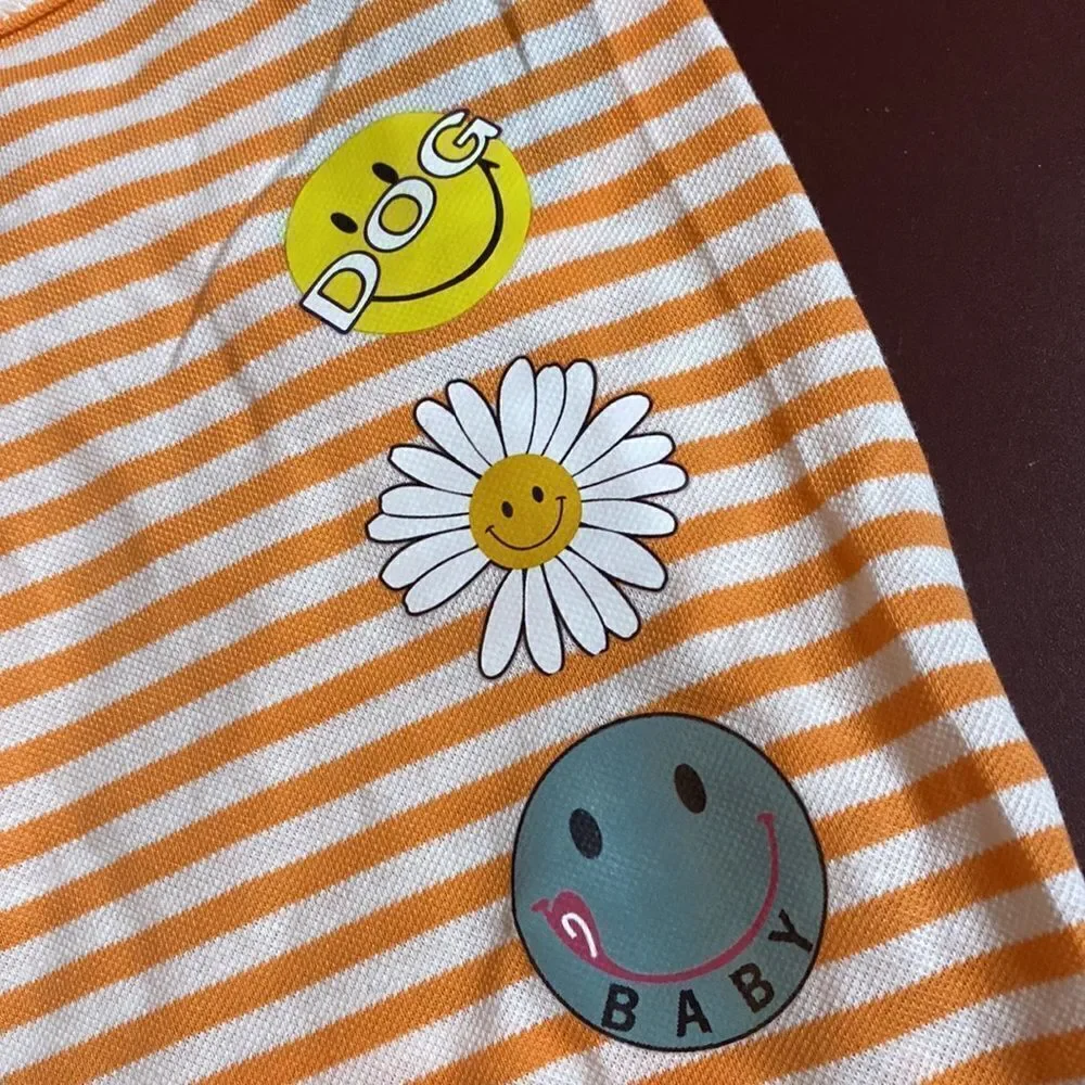 Lightweight Daisy Smiley Face Dog Shirt